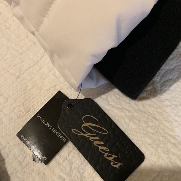 Guess winter coat M NWT - Picture 11 of 17